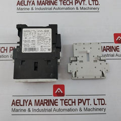 Siemens 3Rh1131-1Bb40 Contactor Relay 3Zx1012-0Rh11-1Aa1 Dc24V 690V 10A