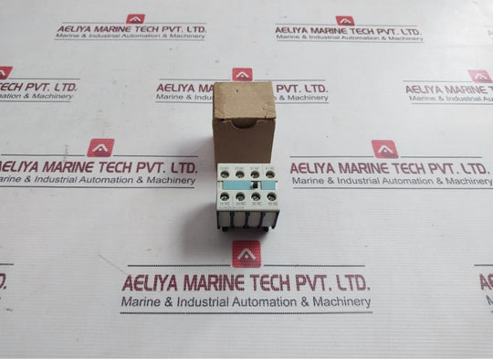 Siemens 3Rh1921-1Fa22 Auxiliary Switch Block 3Zx1012-0Rt02-1Aa1 10A/240V 690V