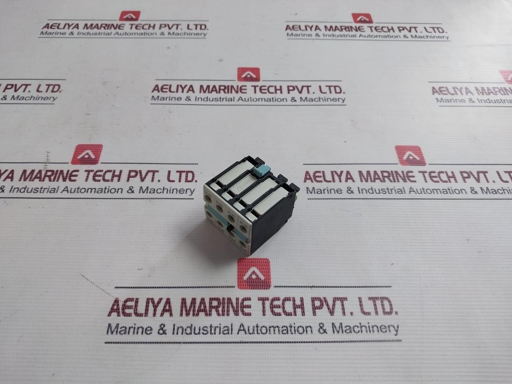 Siemens 3Rh1921-1Fa22 Auxiliary Switch Block 3Zx1012-0Rt02-1Aa1 10A/240V 690V