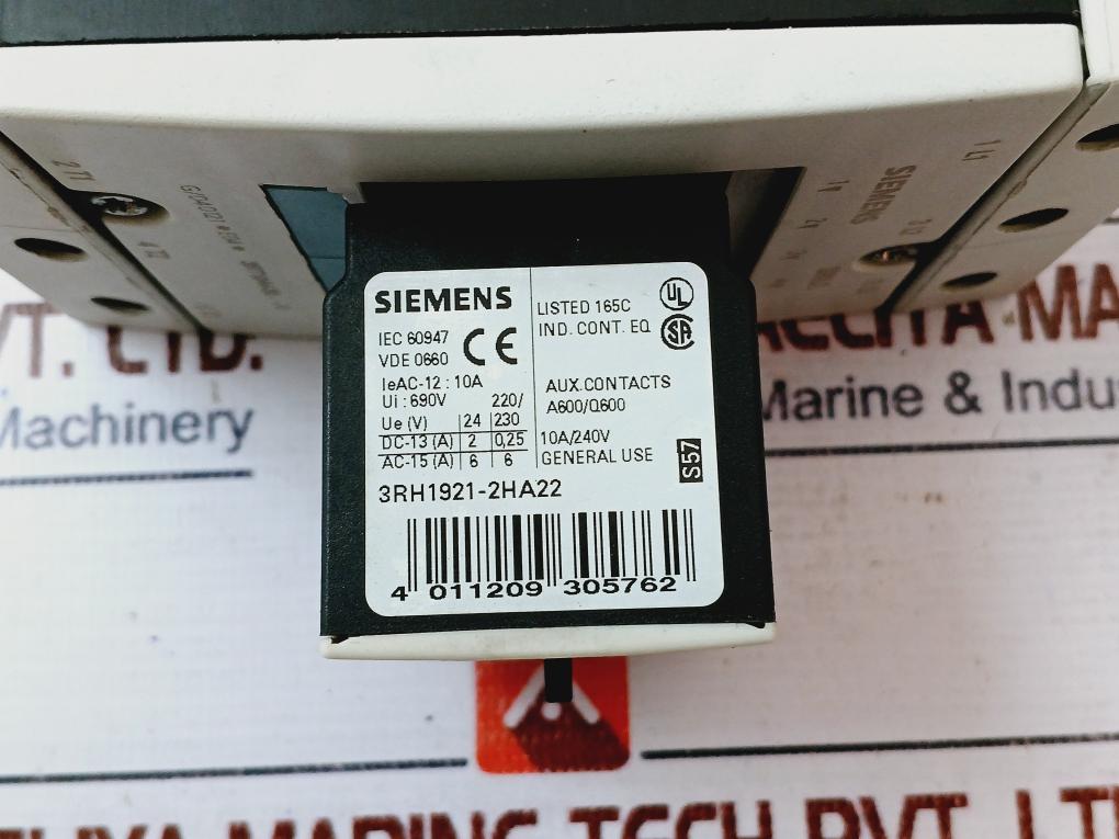 Siemens 3Rh1921-2Ha22 Auxiliary Switch Block W/ 3Rt1044-3Bb40 Power Contactor