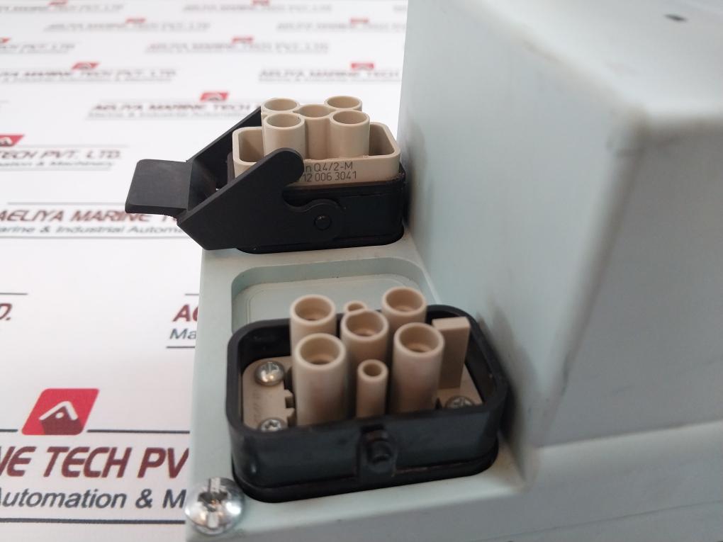 Siemens 3Rk1304-0Hs00-8Aa0 Motor Starter 600V Ip65