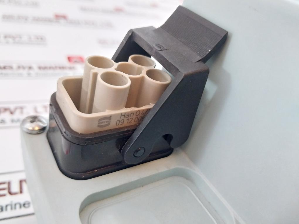 Siemens 3Rk1304-0Hs00-8Aa0 Motor Starter 600V Ip65