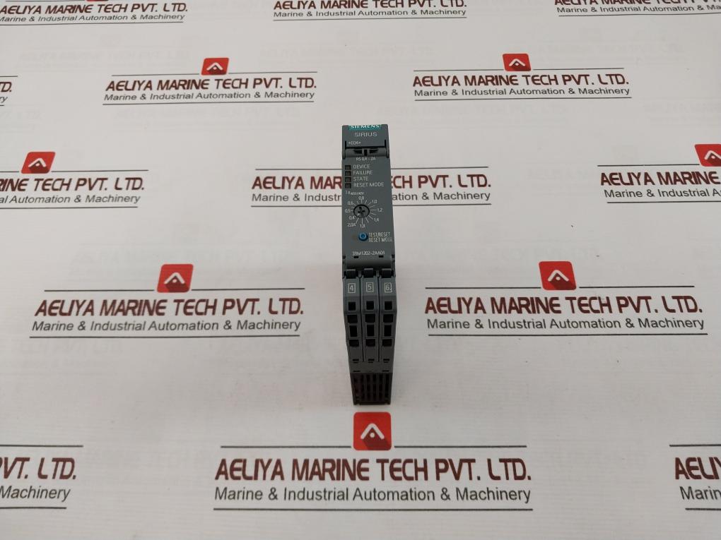 Siemens 3Rm1202-2Aa04 Ac Semiconductor Reversing Starter 50/60Hz Ip20 10A