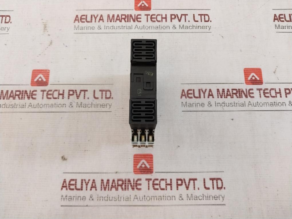 Siemens 3Rn1010-1Cm00 Sirius Thermistor Motor Protection Relay 220-240V Ac 300V