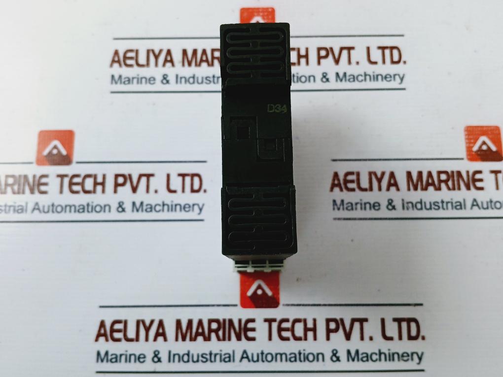 Siemens 3Rn1010-1Cm00 Thermistor Motor Protection Relay Iec/En 60947-8