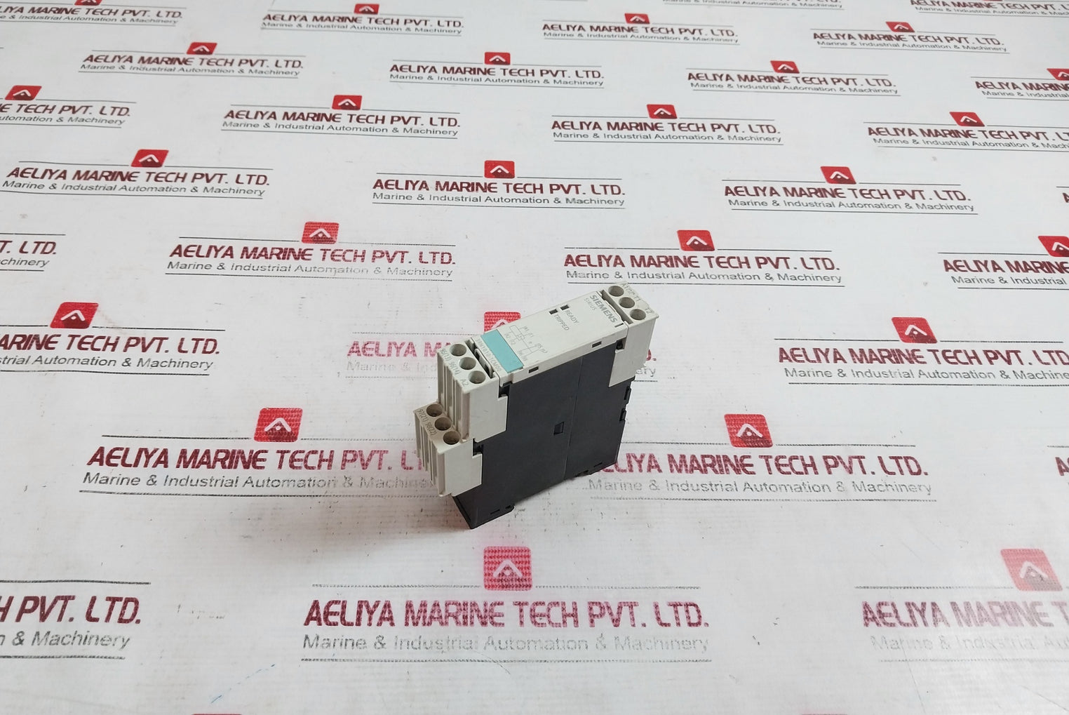 Siemens 3Rn1010-1Cm00 Thermistor Motor Protection Relay 300V 4Kv 220-240V Ac