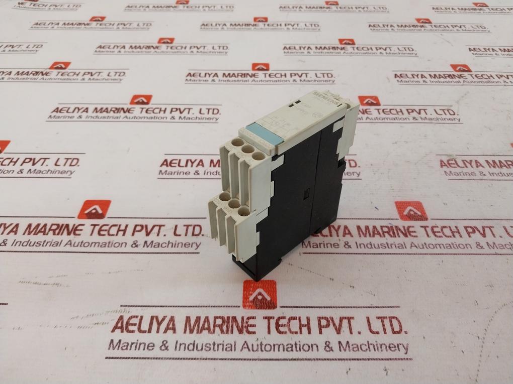 Siemens 3Rn1010-1Cm00 Thermistor Motor Protection Relay 3Zx1012-0Rn10-1Aa1 300V