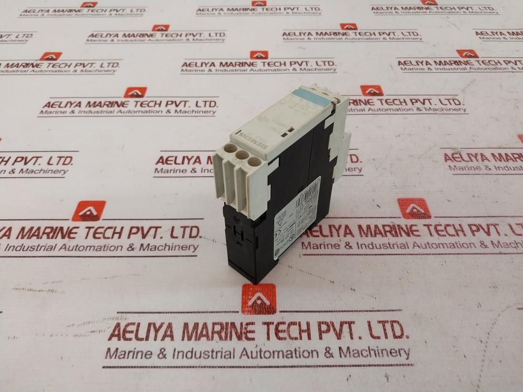 Siemens 3Rn1010-1Cm00 Thermistor Motor Protection Relay 3Zx1012-0Rn10-1Aa1 300V
