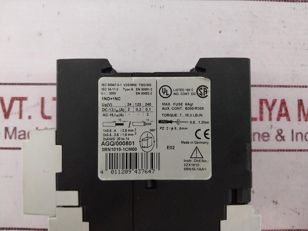 Siemens 3Rn1010-1Cm00 Thermistor Motor Protection Relay 3Zx1012-0Rn10-1Aa1 300V