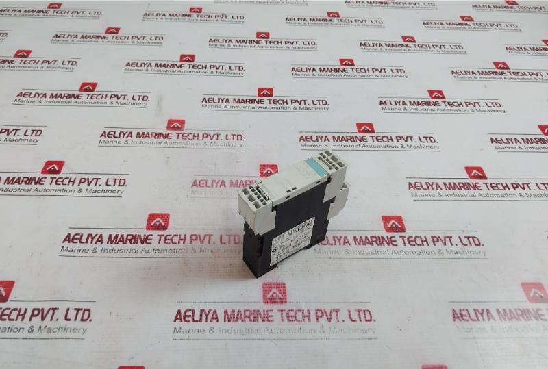 Siemens 3Rn1010-2Cm00 Thermistor Motor Protection 300V 3Zx1012-0Rn10-1Aa1