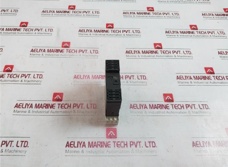 Siemens 3Rn1010-2Cm00 Thermistor Motor Protection 300V 3Zx1012-0Rn10-1Aa1