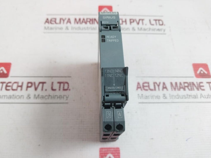 Siemens 3Rn2010-1Cw30 Thermistor Motor Protection Relay 24-240Vac/Dc 50/60 Hz