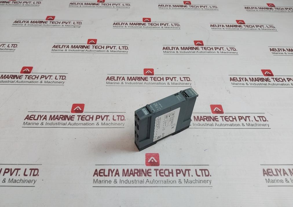 Siemens 3Rn2010-1Cw30 Thermistor Motor Protection Relay 24-240Vac/Dc 50/60 Hz