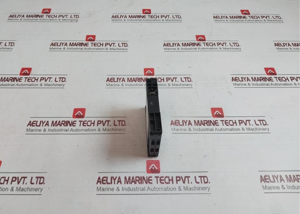 Siemens 3Rn2010-1Cw30 Thermistor Motor Protection Relay 24-240Vac/Dc 50/60 Hz