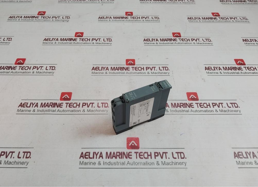 Siemens 3Rn2010-1Cw30 Thermistor Motor Protection Relay Ip20 300V 24-240V Ac/Dc