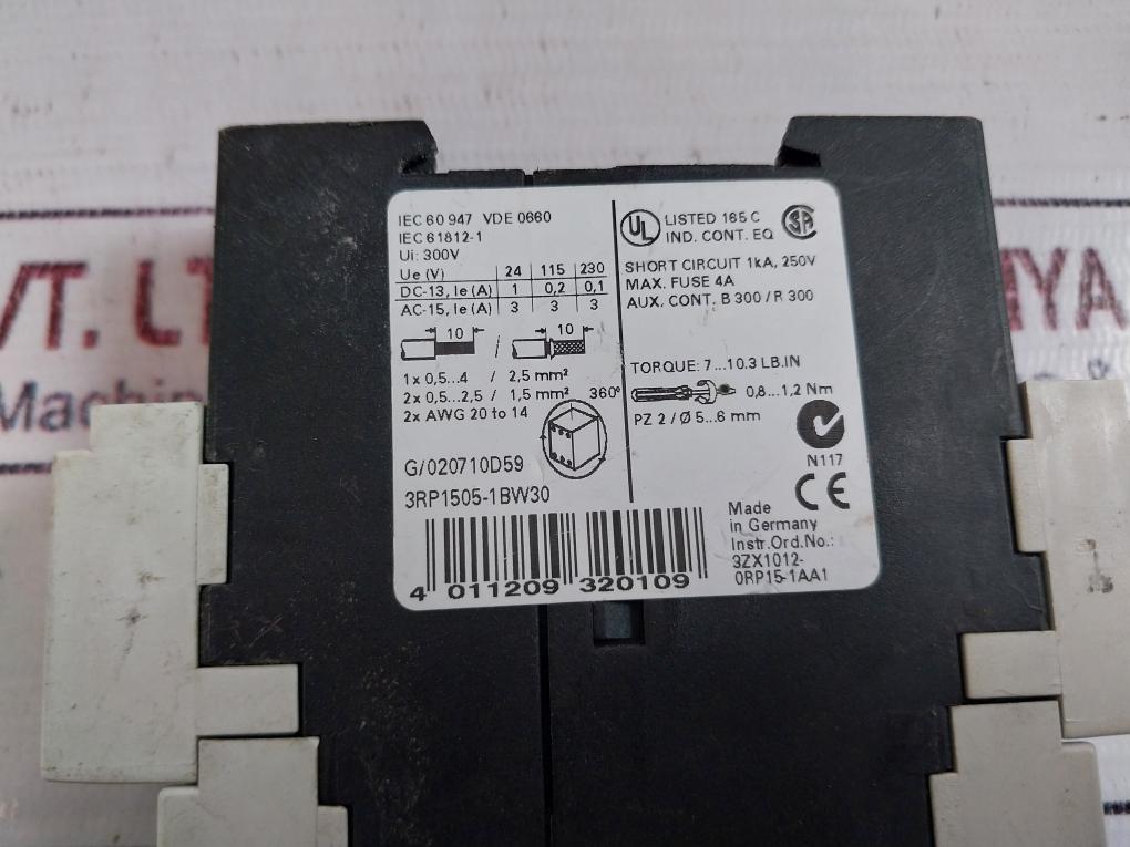 Siemens 3Rp1505-1Bw30 Timing Relay 300V