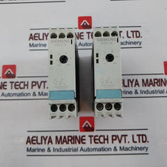 Siemens 3Rp1512-1Ap30 Time Relay 3Zx1012-0Rp15-1Aa1