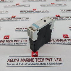 Siemens 3Rp1512-1Ap30 Time Relay 3Zx1012-0Rp15-1Aa1