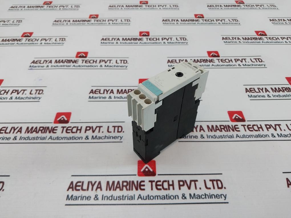 Siemens 3Rp1512-1Ap30 Time Relay On Delay 3Zx1012-0Rp15-1Aa1