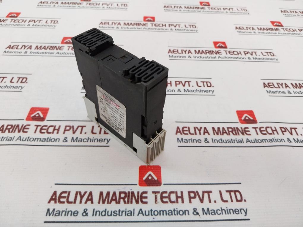 Siemens 3rp1513-1ap30 Time Relay 5-100 Secs, 200-240v, 50/60hz
