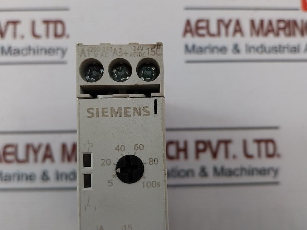 Siemens 3Rp1513-1Ap30 Time Relay 5-100 Secs, 200-240V, 50/60Hz