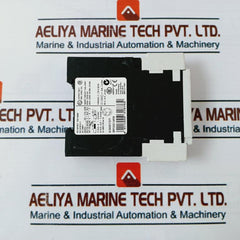 Siemens 3Rp1525-1Ap30 Time Relay 3Zx1012-0Rp15-1Aa1