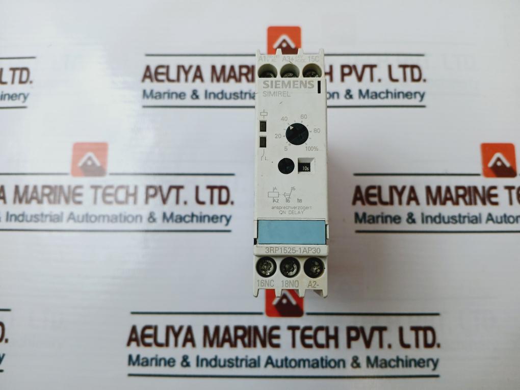 Siemens 3Rp1525-1Ap30 Time Relay 3Zx1012-0Rp15-1Aa1 300V