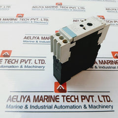 Siemens 3Rp1525-1Ap30 Time Relay 3Zx1012-0Rp15-1Aa1 300V