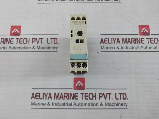 Siemens 3Rp1525-1Ap30 Time Relay Iec61812-1 Ui300V B300/R300 3Zx1012-0Rp15-1Aa1