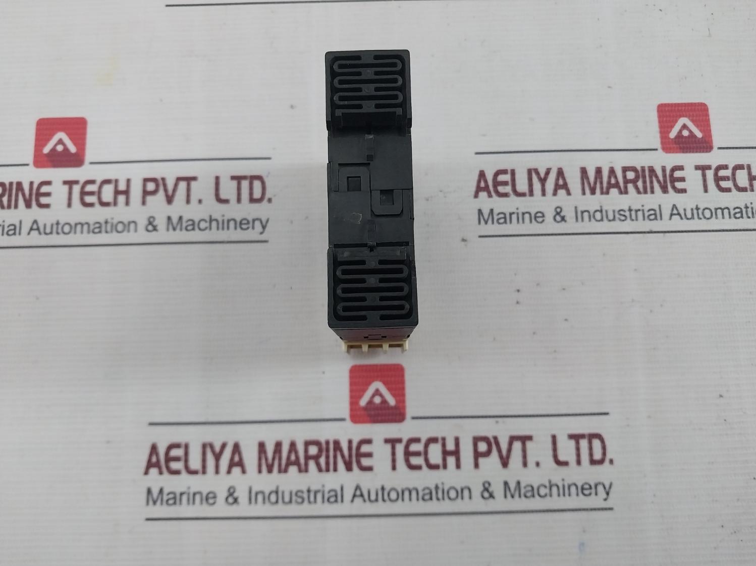 Siemens 3Rp1525-1Ap30 Time Relay Iec61812-1 Ui300V B300/R300 3Zx1012-0Rp15-1Aa1