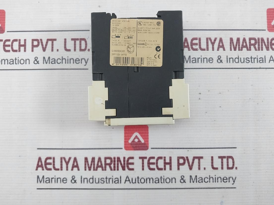 Siemens 3Rp1525-1Ap30 Time Relay Iec61812-1 Ui300V B300/R300 3Zx1012-0Rp15-1Aa1