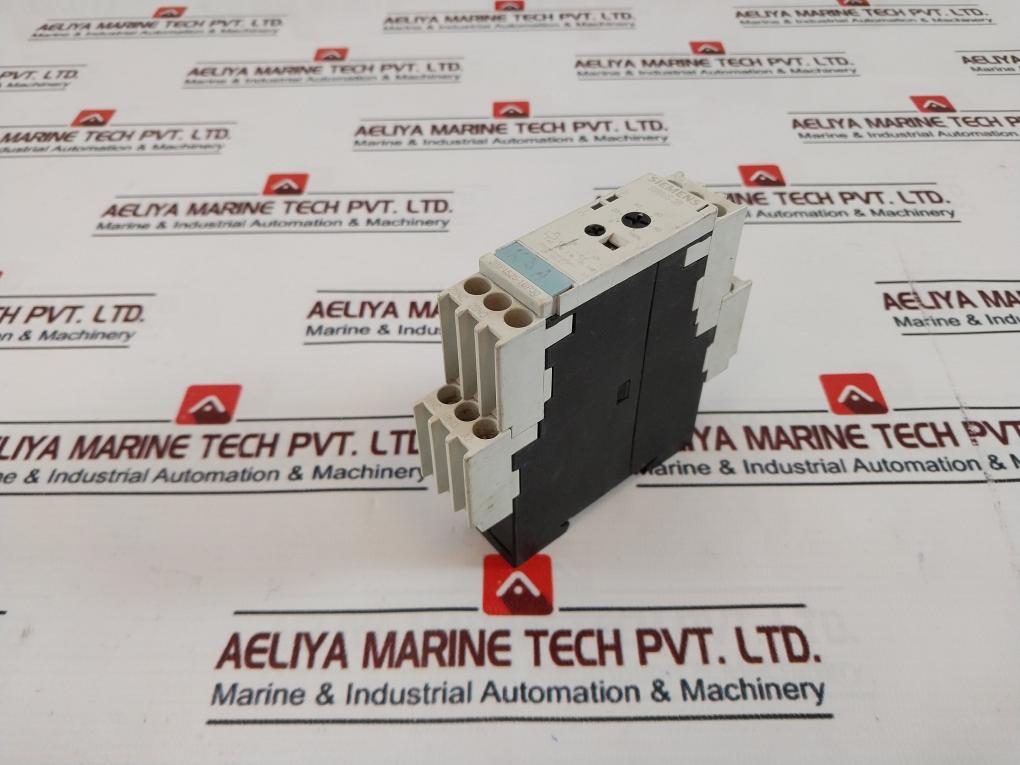 Siemens 3RP1525-1BP30 Sirius 3R On Delay Time Relay