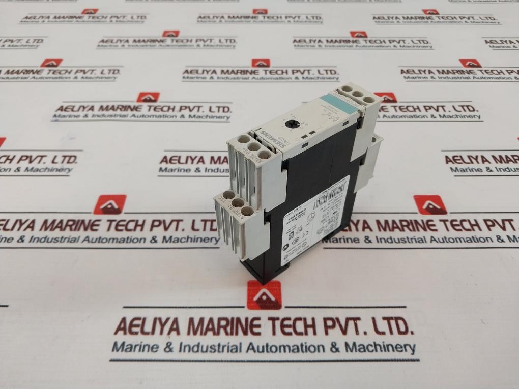 Siemens 3Rp1531-1Ap30 Time Relay 3Xz1012-0Rp15-1Aa1