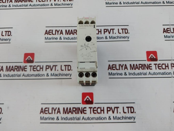 Siemens 3RP1574-1NP30 Simirel Star/Delta Time Relay