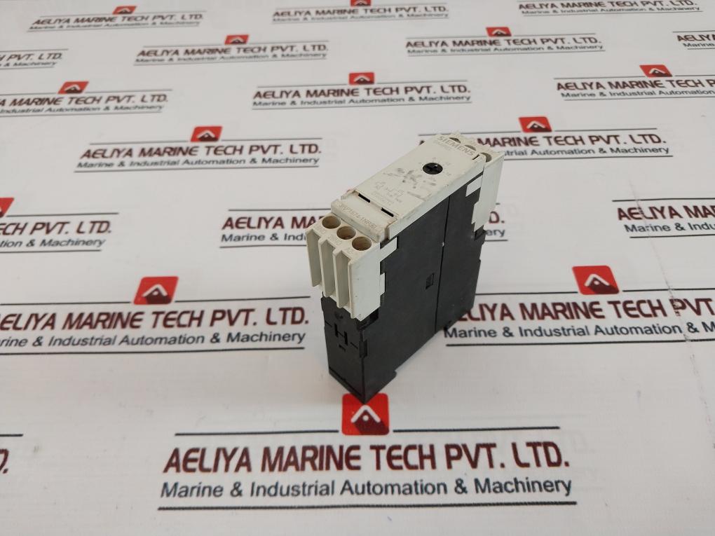 Siemens 3RP1574-1NP30 Simirel Star/Delta Time Relay