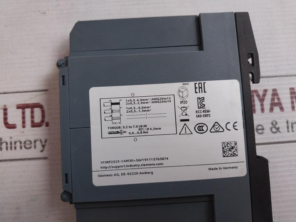 Siemens 3Rp2525-1Aw30 Timing Relay Ip20 12-240V Ac/Dc 50/60Hz 5A 300V 4Kv