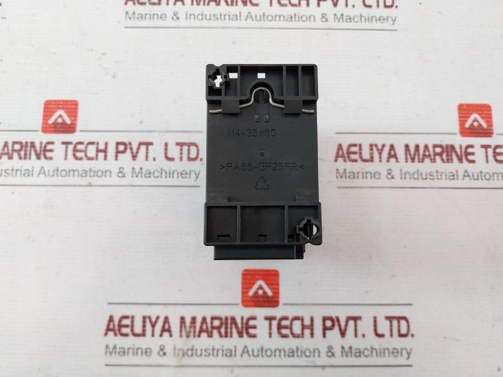 Siemens 3Rt1025-1A..0 Power Contactor 3Zx1012-0Rt02-1Aa1 690V 35A 600Vac 50/60Hz