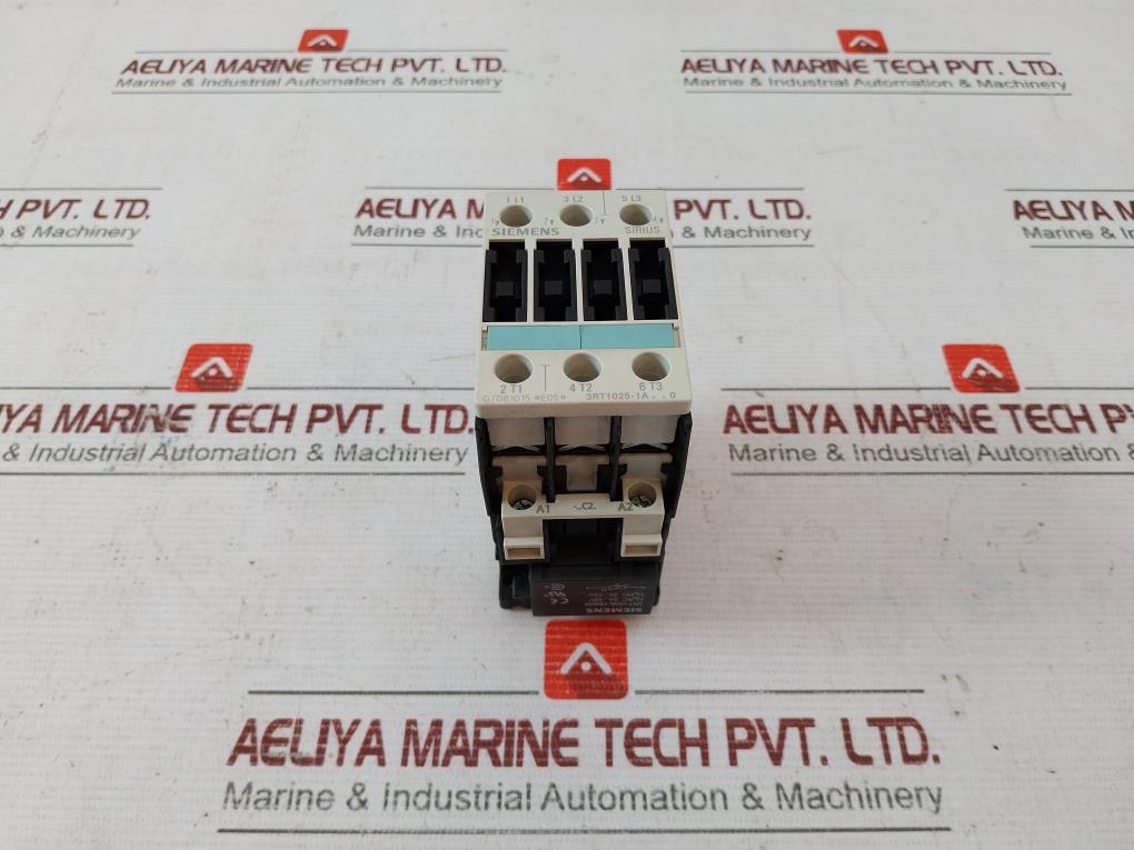 Siemens 3Rt1025-1A..0 Power Contactor 3Zx1012-0Rt02-1Aa1 690V 35A 600Vac 50/60Hz
