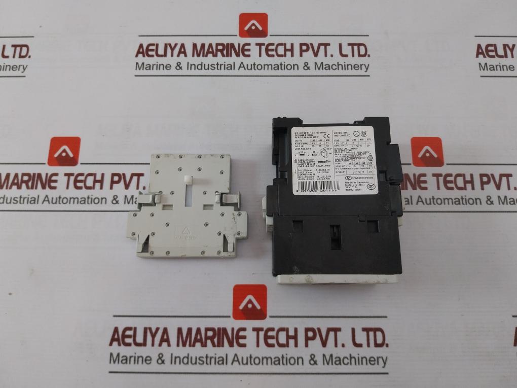 Siemens 3Rt1026-1B...0 Power Contactor Screw Terminal 3Rh1921-1Da11 10A/240V