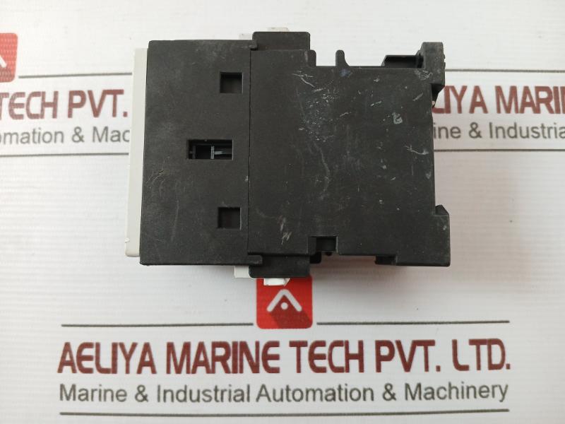 Siemens 3Rt1026-1B..0 Sirius Motor Starter Contactor 690V Hw02010-7003B 35A 600V Ac