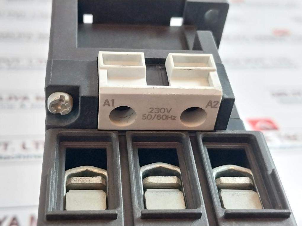 Siemens 3Rt1034-1A…0 Contactor 230V 50/60 Hz
