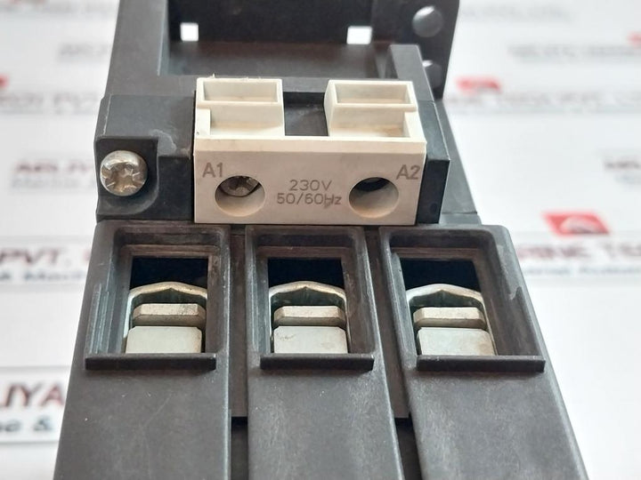Siemens 3Rt1034-1Al20 Contactor 10A 690V