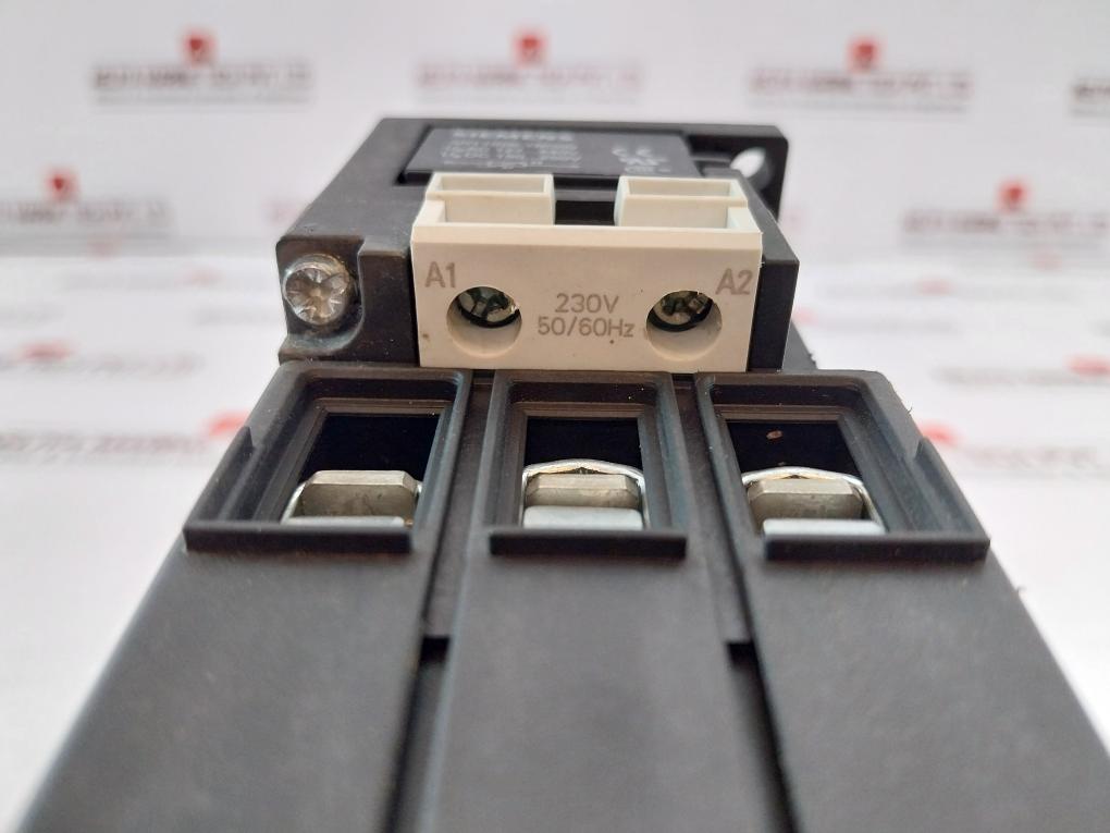 Siemens 3Rt1034-1Al20 Sirius 3-pole Power Contactor 32A 15Kw/400V 230V Ac