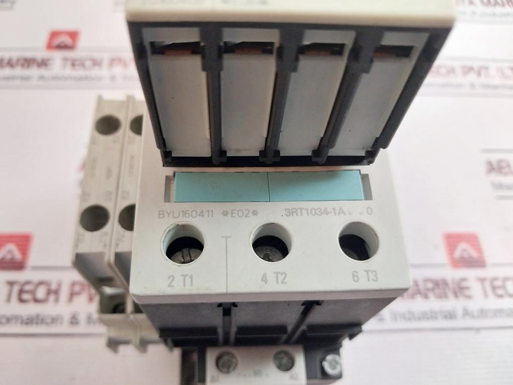 Siemens 3Rt1034-1An10 Power Contactor With Auxiliary Switch Block 3Rh1921-1Ha22