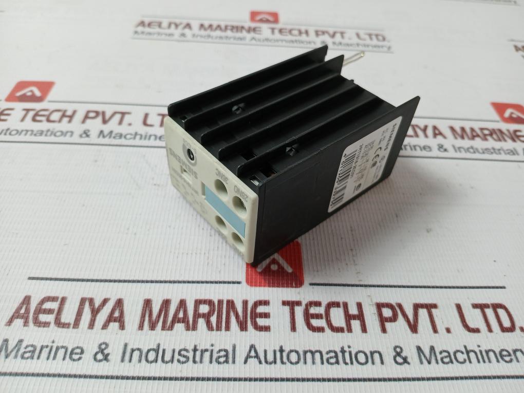 Siemens 3Rt1916-2Ed31 Solid-state Time-delay Relay Ac 200-240V Iec 255 Vde 0660