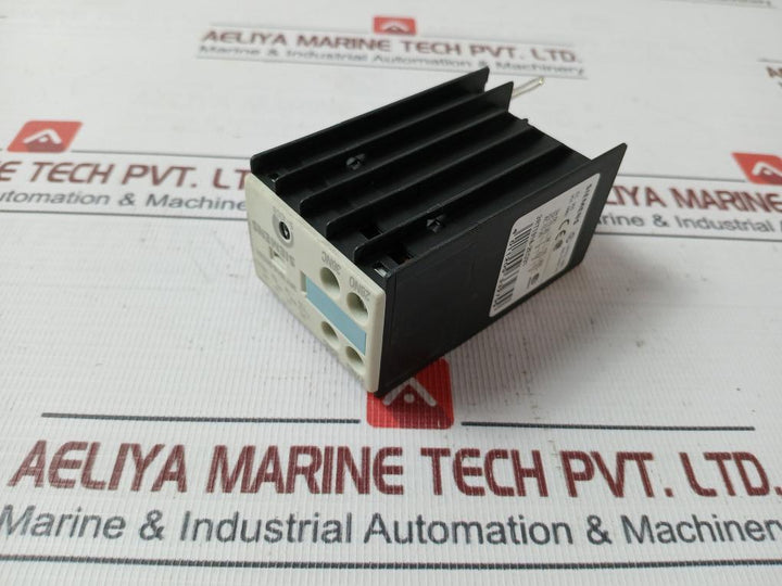 Siemens 3Rt1916-2Ed31 Solid-state Time-delay Relay Ac 200-240V Iec 255 Vde 0660