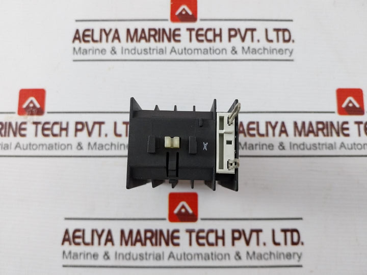 Siemens 3Rt1916-2Fl31 Relay Auxiliary Switch Ac/Dc 200-240V 5-100S