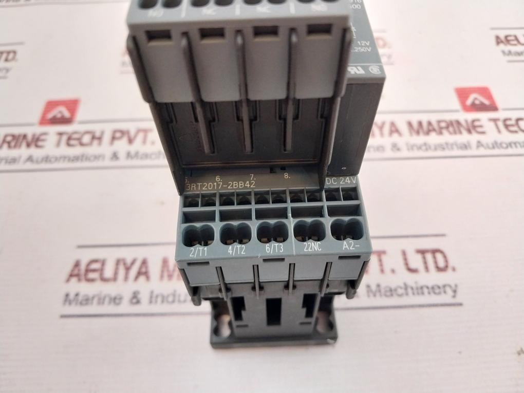 Siemens 3Rt2017-2Bb42, 3Rh2911-2Fa22 Contactor W/ Surge Arrestor 3Rt2916-1Dg00