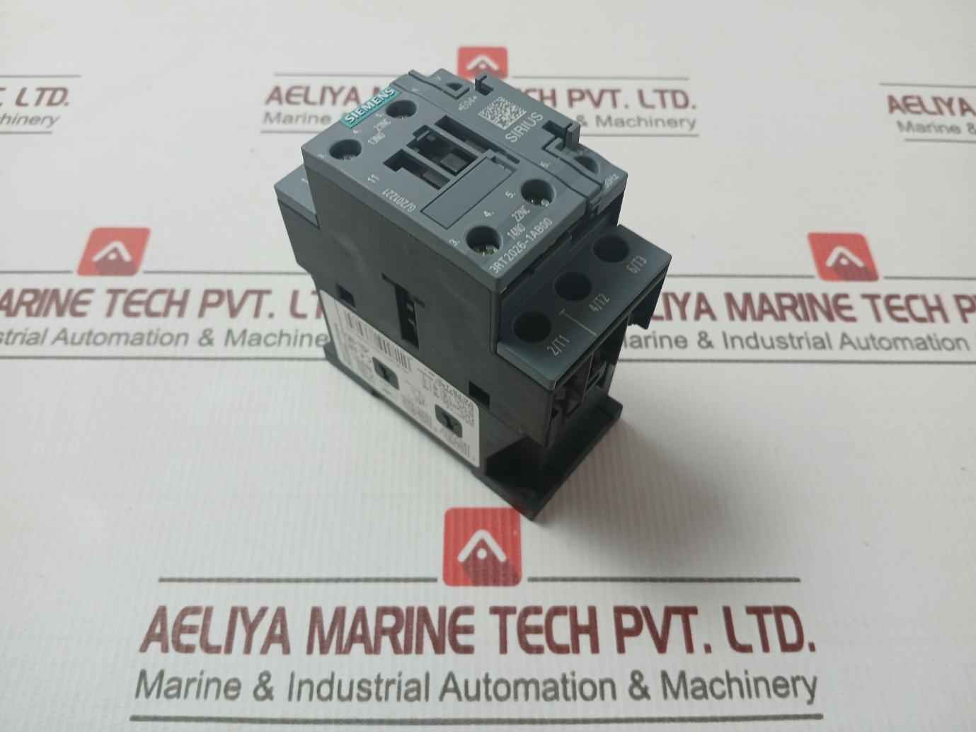 Siemens 3Rt2026-1Ab00 Sirius 3 Pole Power Contactor 24 Vac 25A 11W