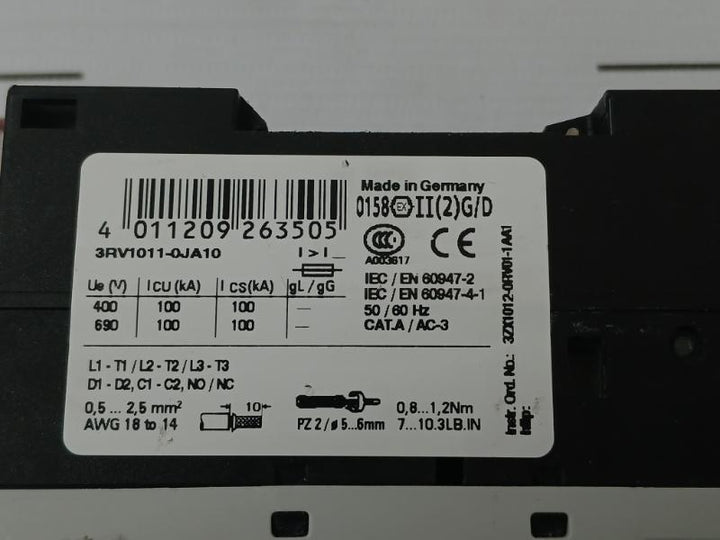 Siemens 3Rv1011-0Ja10 Circuit Breaker 50/60Hz Iec/En 60947-4-1 3Rv1901-1D